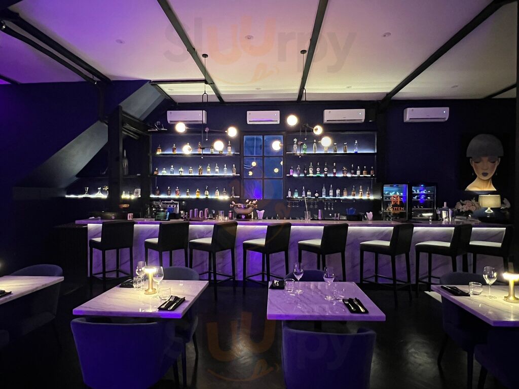 Komodo Pan Asian Restaurant And Bar