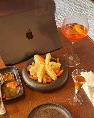 Hw Phoenix Gastro Bar Pik