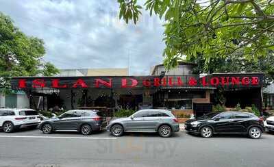 The Island Grill And Lounge