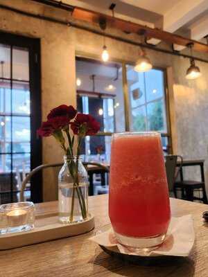 Liberdade Cafe And Eatery