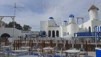 De'sands Cafe & Restaurant