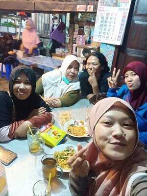 Warung Bj