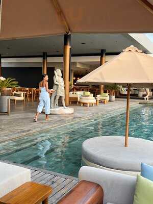 Bask Beach Club And Restaurant, Gili Meno