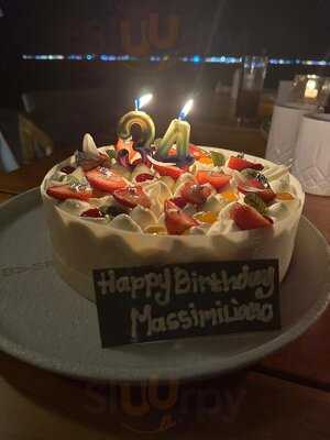 Bask Beach Club And Restaurant, Gili Meno