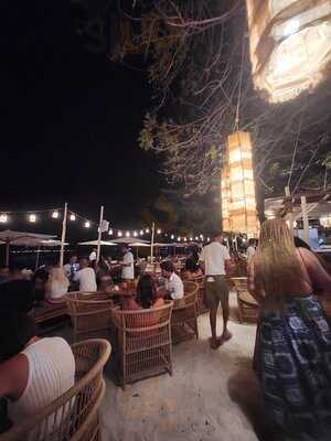 La Cala Beach Club Gili