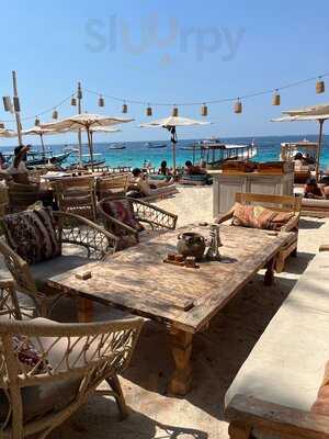La Cala Beach Club Gili