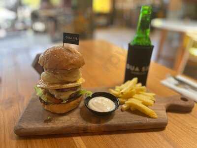 Dua Sisi Kitchen & Bar