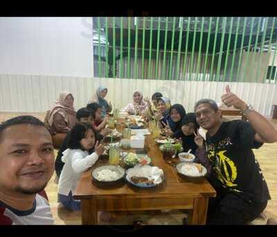 Ayam/bebek Goreng Kang Salim