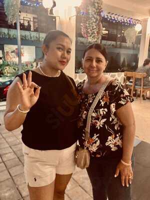 Pallas Greek Taverna Seminyak