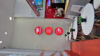 Mixue - Kebon Kawung