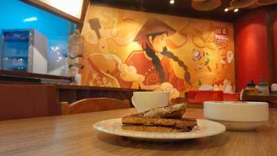 Fat Wang Asian Bistro