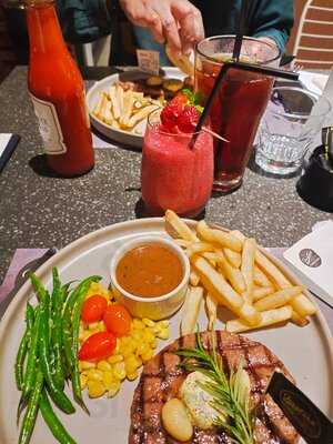 Justus Steakhouse Bintaro