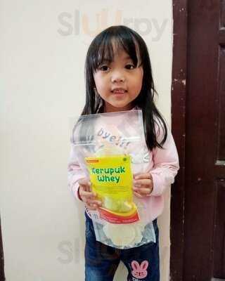 Kerupuk Keju Whey