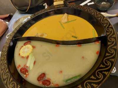 Chong Qing Hot Pot