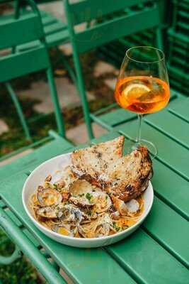 Jackfruit Coffee & Brunch