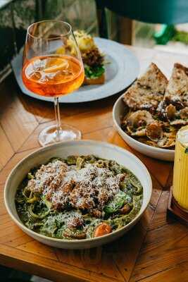 Jackfruit Coffee & Brunch