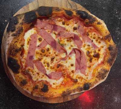 Margerita Bar & Resto