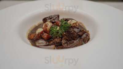 Chloe's Bistro And Bar