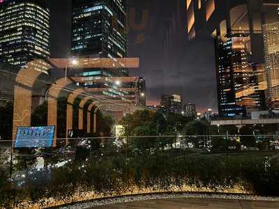 Foo Foo Modern Thai Restaurant & Cocktail Bar