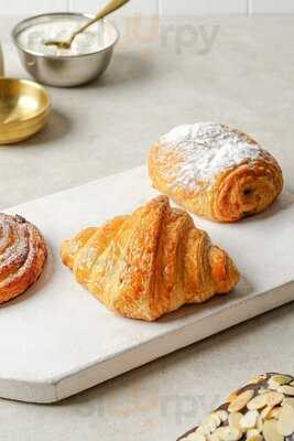 Walter Coffee & Eatery