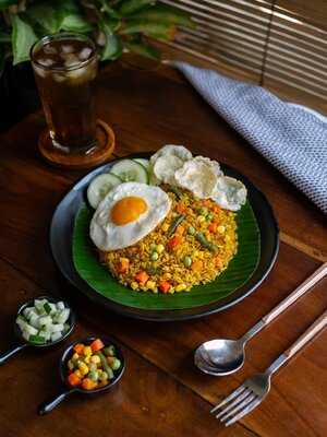 Nasi Goreng Kambing Tiap Hari