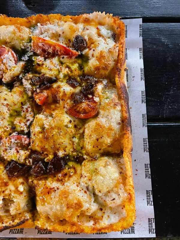 ‪detroit Square Pizza & Beer Garden‬