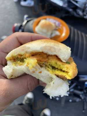 Jj Garden Vada Pav