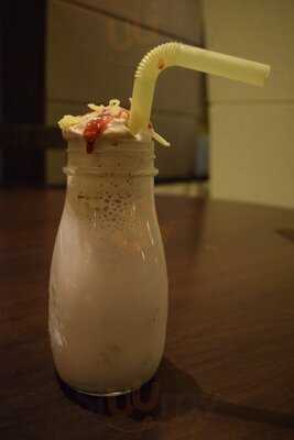 Mantraa Bar & Restaurant