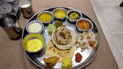 Kansar Kathiyawadi Thali Restaurant