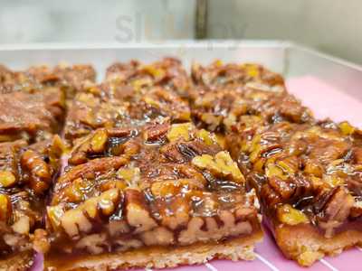 Amadora Gourmet Ice Cream & Sorbet