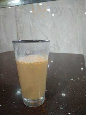 Kunjvihar Vada Pav Shop