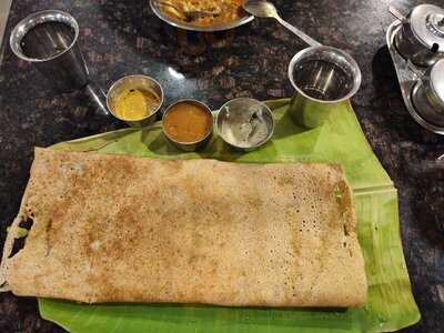 Hotel Saravana Bhavan Restaurant