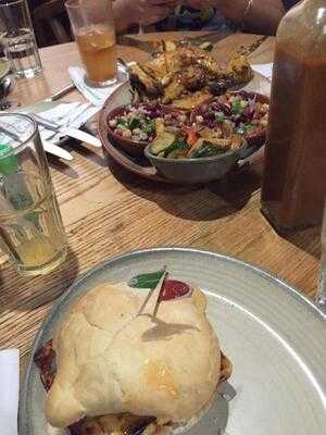 Nando's