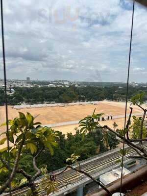 13th Floor Lounge Bar