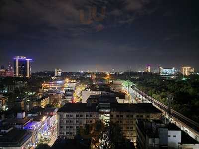 13th Floor Lounge Bar