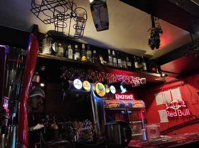 Hidden Place - The Hangout