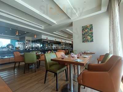 24/7 Gallery Cafe Hyatt Place Pune