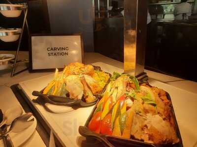 The Square - Food Outside The Box