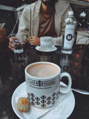 Cafe Noir