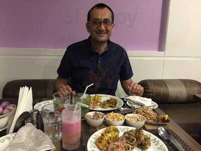 Rahul Restaurant & Bar