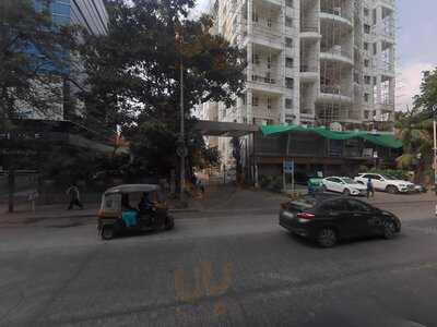 Rahul Restaurant & Bar