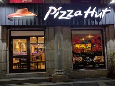 Pizza Hut
