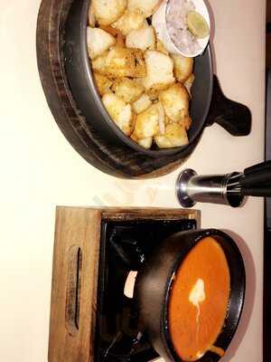 Veg Saagar Restaurant & Party Hall