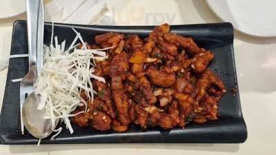 Veg Saagar Restaurant & Party Hall