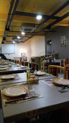 Tuscana Pizzeria On Ecr