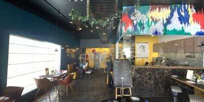 Gossip Fusion Bistro