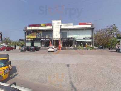 Gossip Fusion Bistro