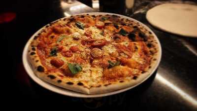 Piccante, Pizzeria & Bar