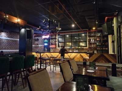 Mr. Rabbit's Bar & Burrow