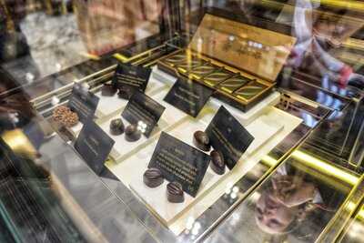 Fabelle Exquisite Chocolates